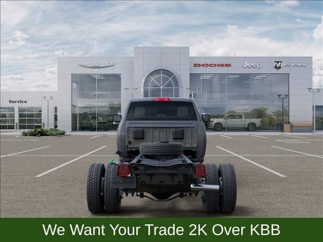 New 2026 RAM 5500 Tradesman w/ Chrome Appearance Group AWD/4WD image 7