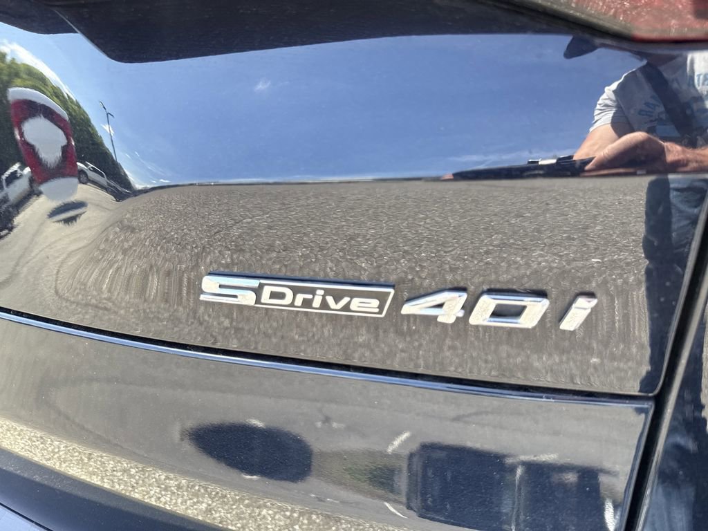 Used 2021 BMW X5 sDrive40i w/ M Sport Package image 12