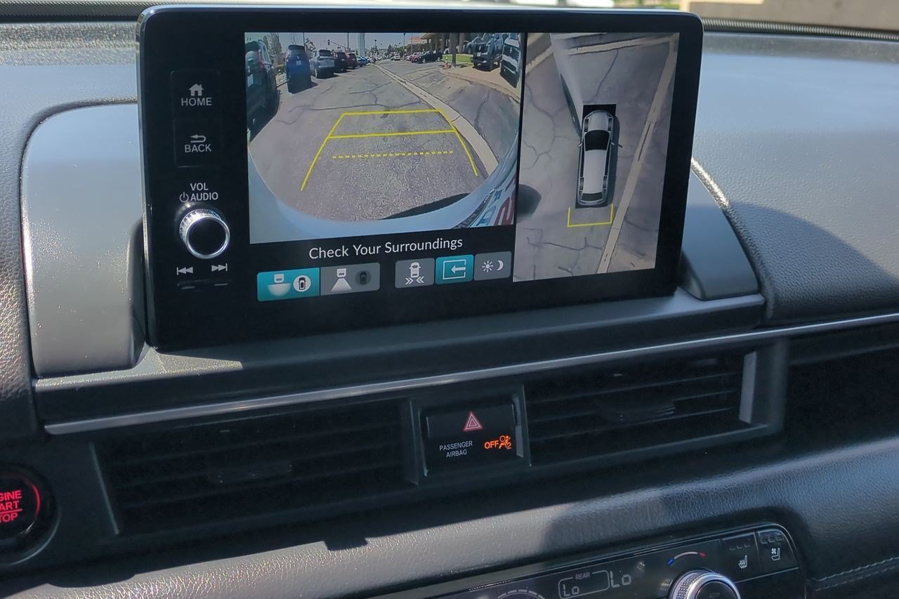 Certified 2023 Honda Pilot Elite image 18