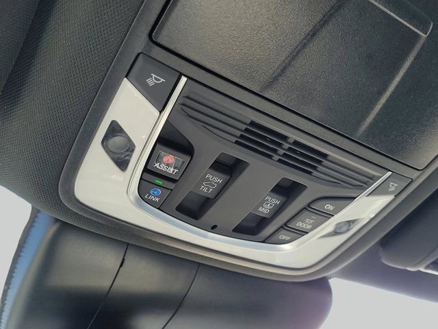 Certified 2025 Acura RDX SH-AWD image 30