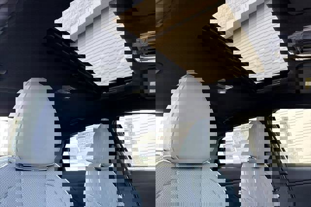 New 2026 Hyundai Elantra Limited image 13