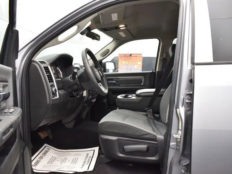 Used 2024 RAM 1500 Classic SLT image 14