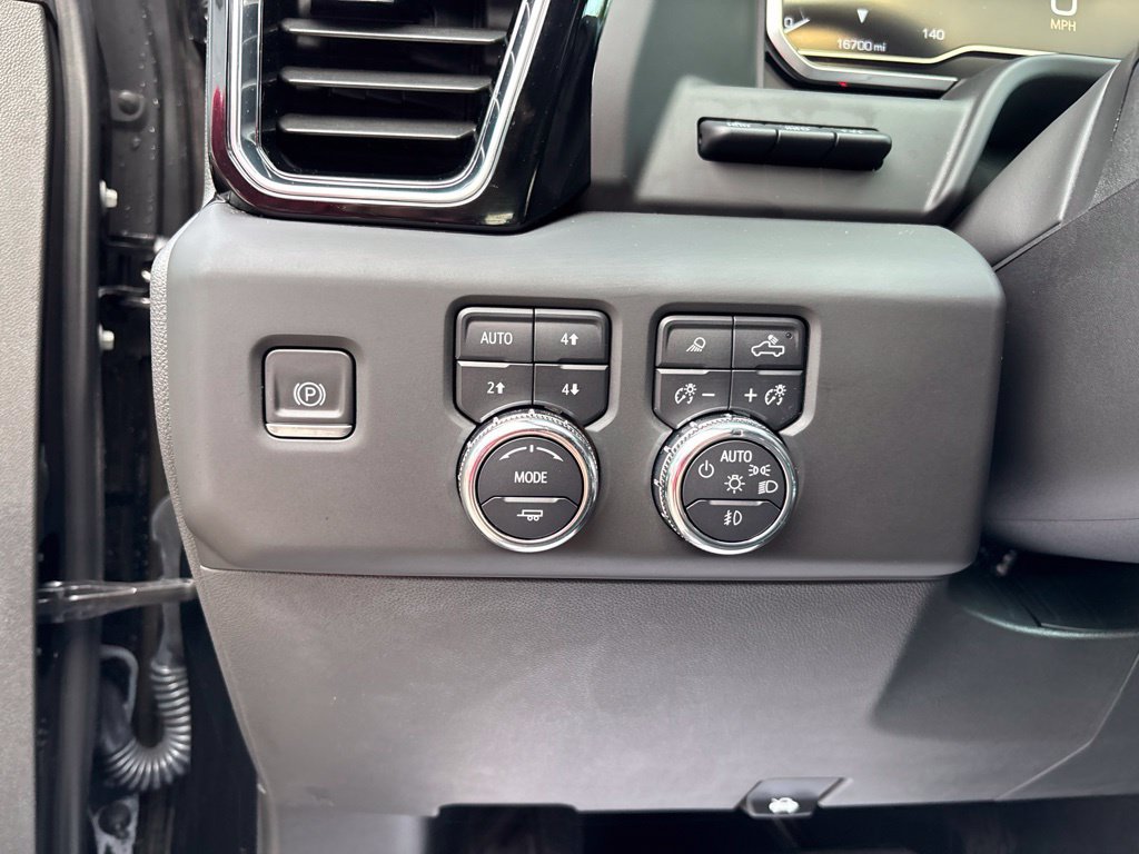 Used 2023 GMC Sierra 1500 Denali w/ Denali Reserve Package AWD/4WD image 60