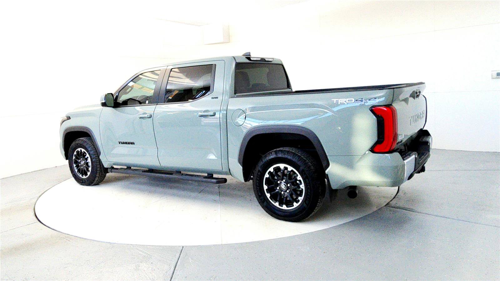 Used 2025 Toyota Tundra SR5 image 4