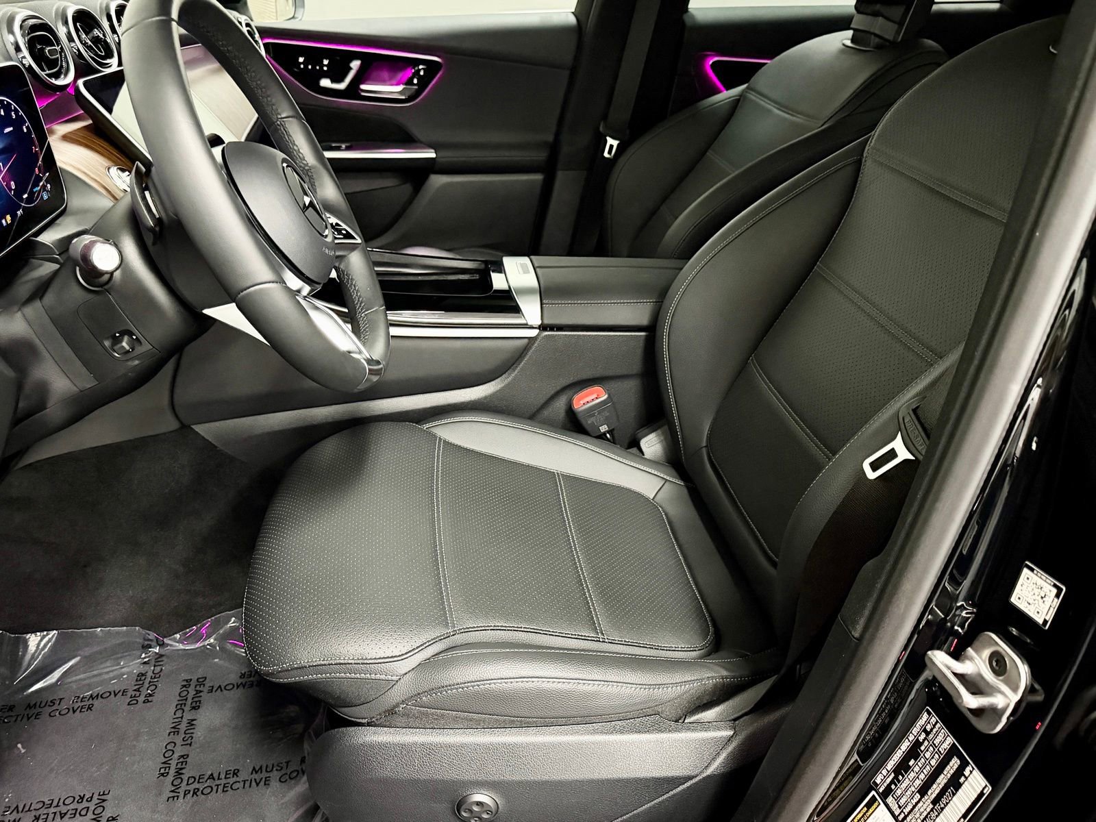 Used 2026 Mercedes-Benz GLC 300 image 24