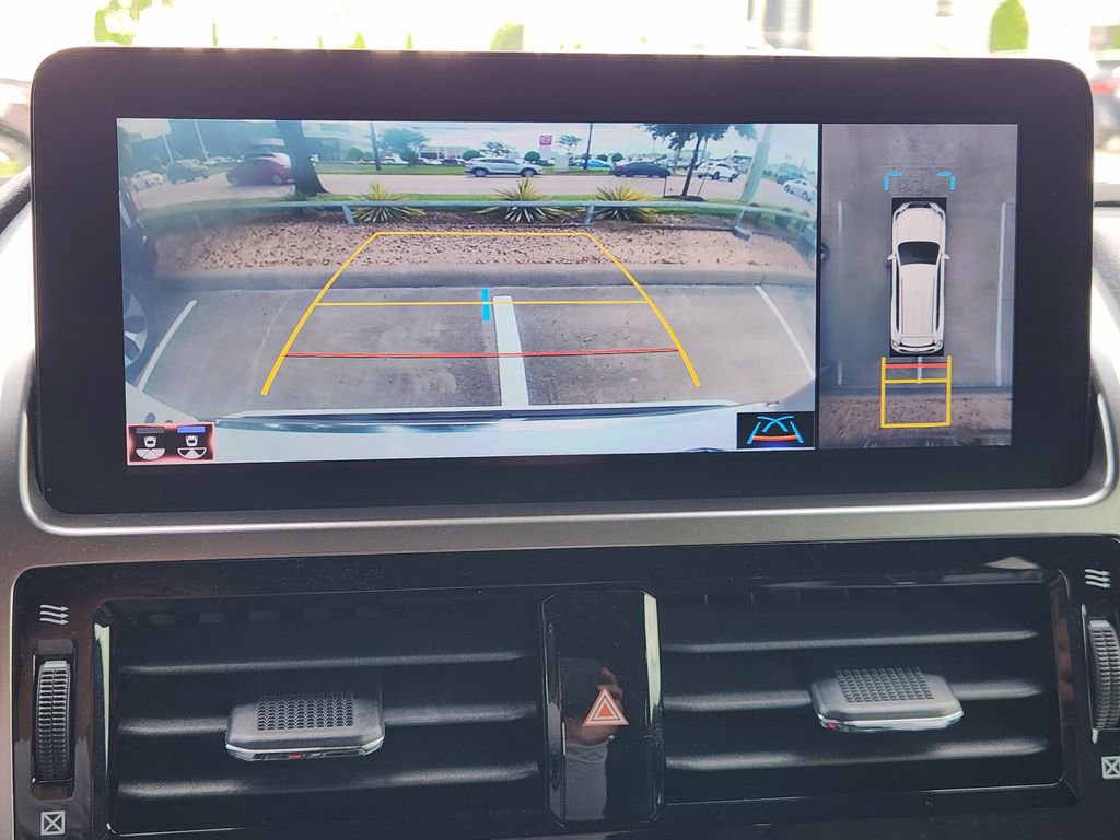 Certified 2023 Lexus GX 460 Luxury w/ Sport Design Package AWD/4WD image 17