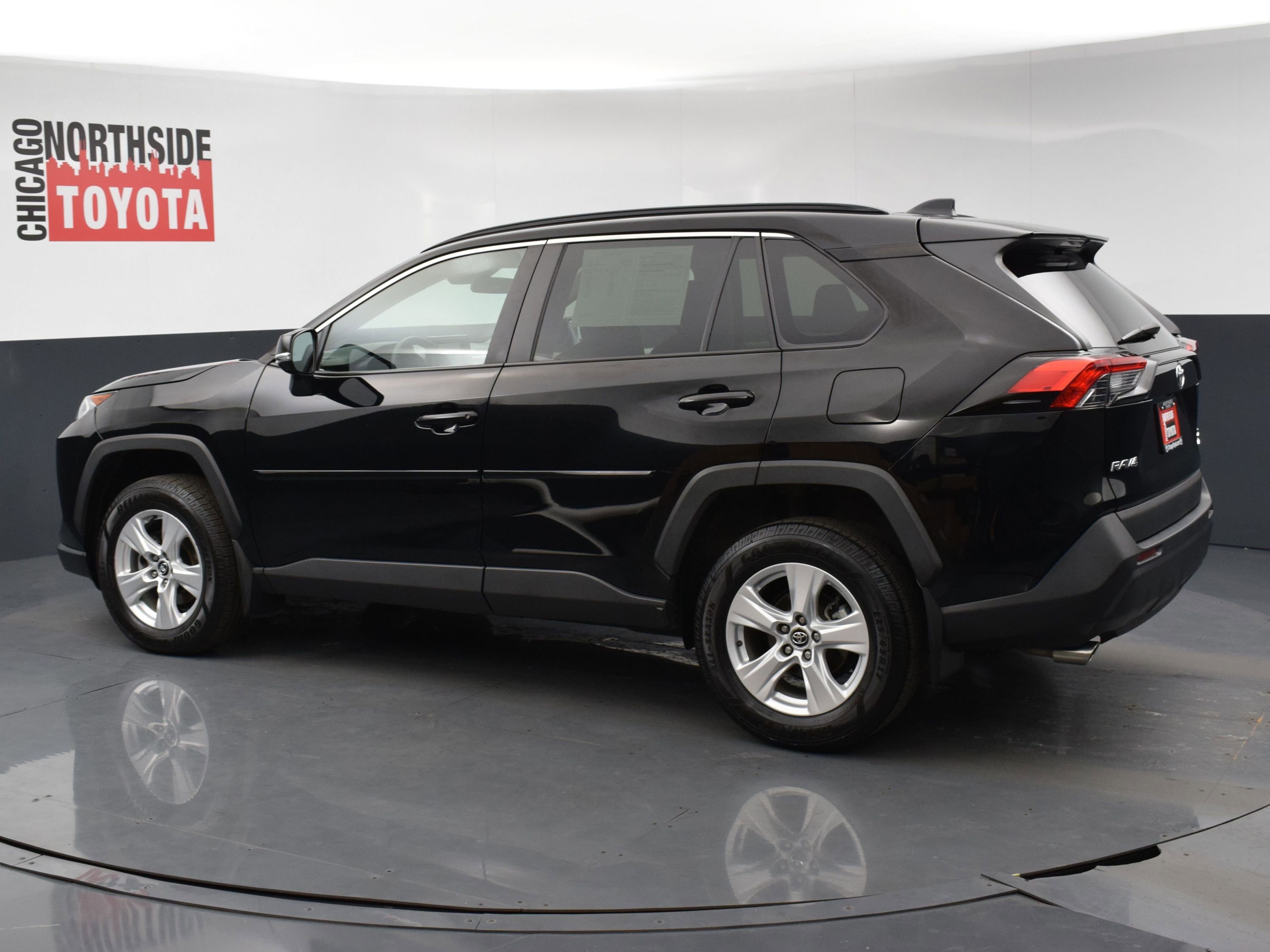 Used 2020 Toyota RAV4 XLE w/ All Weather Liner Package image 2