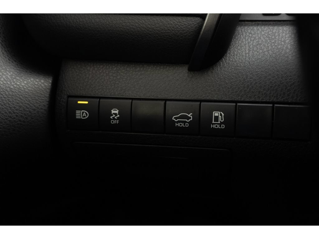 Used 2024 Toyota Camry SE FWD image 25