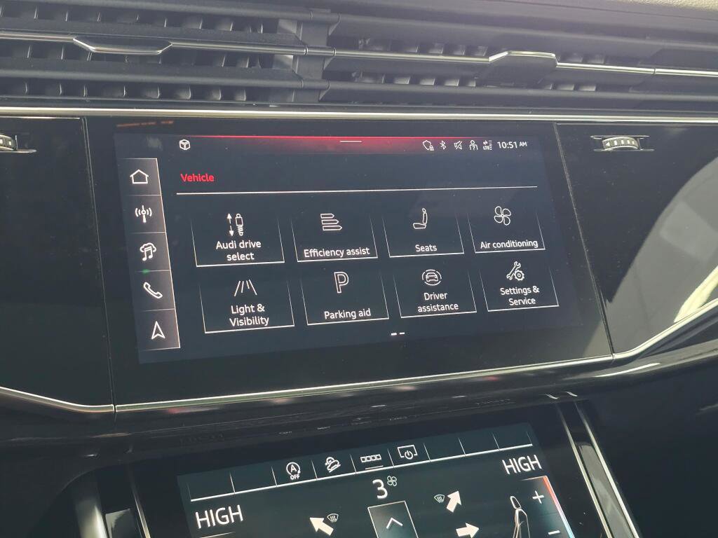 Used 2025 Audi Q7 3.0T Premium Plus AWD/4WD image 31