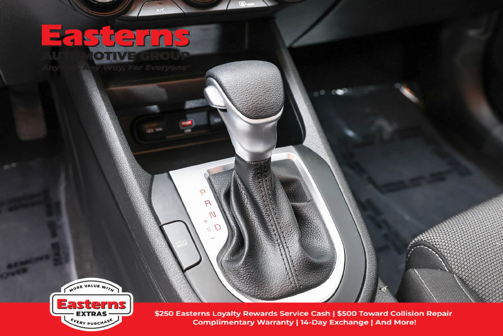 Used 2023 Kia Forte LXS FWD image 13