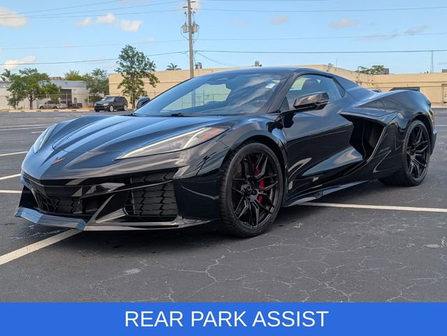 Used 2025 Chevrolet Corvette Z06 w/ Stealth Interior Trim Package RWD image 3