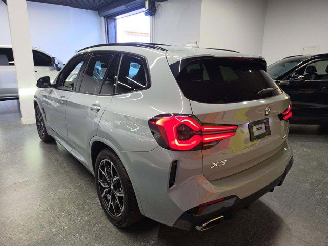 Used 2024 BMW X3 xDrive30i w/ M Sport Package AWD/4WD image 7