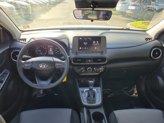 Used 2023 Hyundai Kona SE AWD/4WD image 10