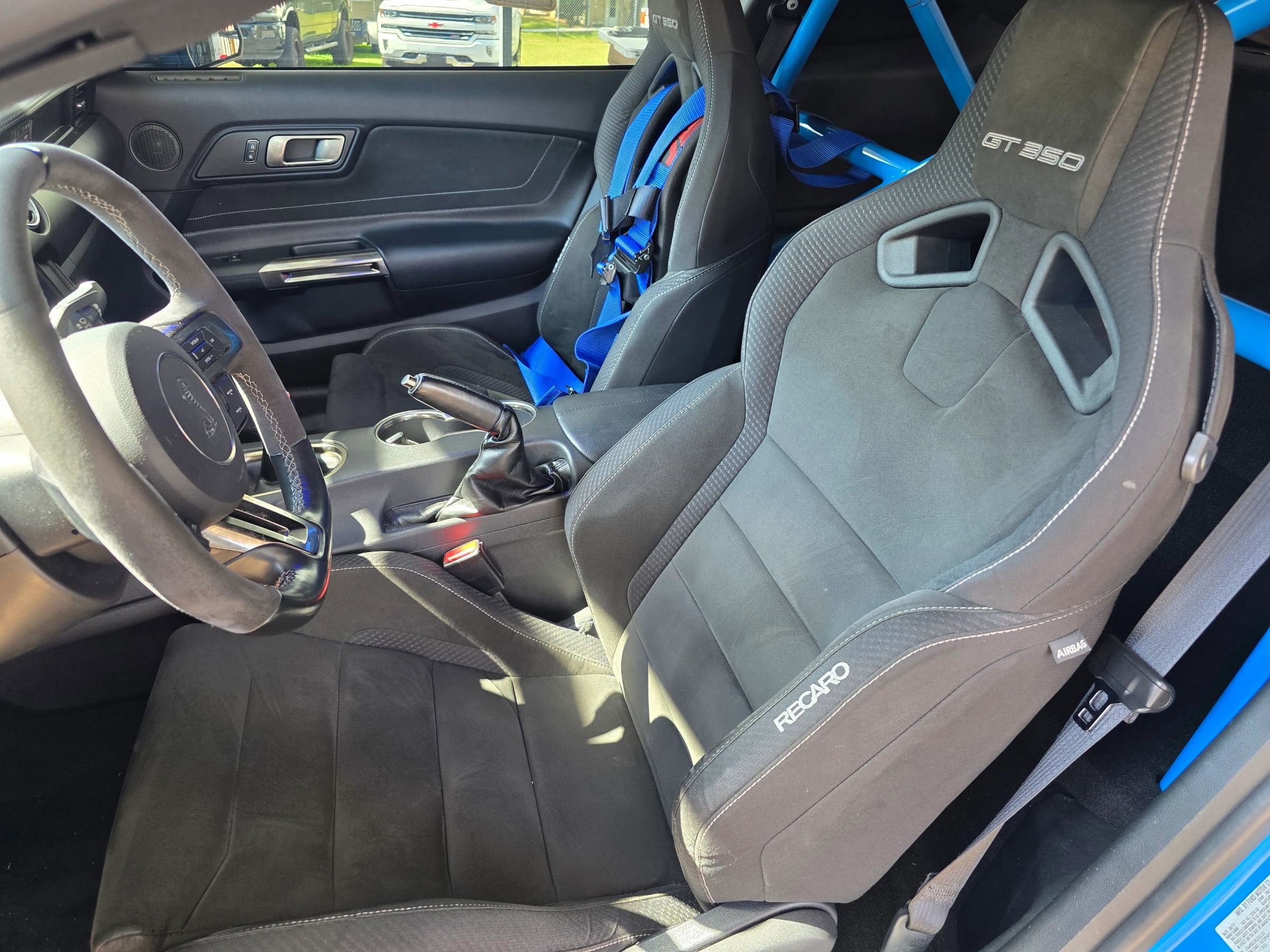 Used 2017 Ford Mustang Shelby GT350 w/ Electronics Package image 17