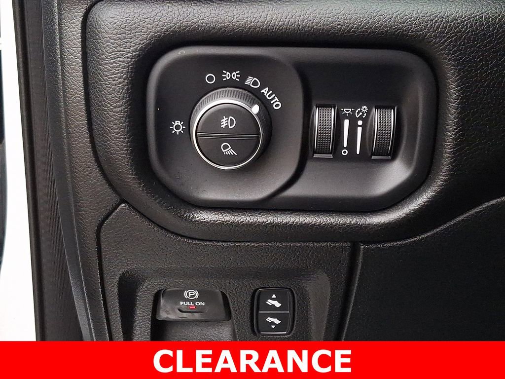 Used 2022 RAM 1500 Laramie AWD/4WD image 24