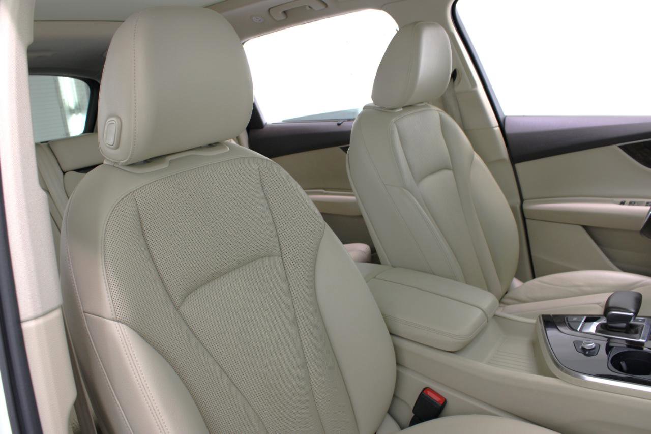 Used 2017 Audi Q7 3.0T Prestige w/ Prestige Package image 52