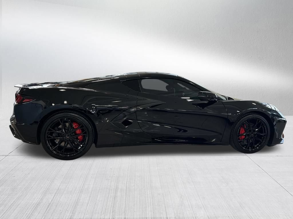 Used 2024 Chevrolet Corvette Stingray Preferred Cpe w/ Stealth Interior Trim Package RWD image 4