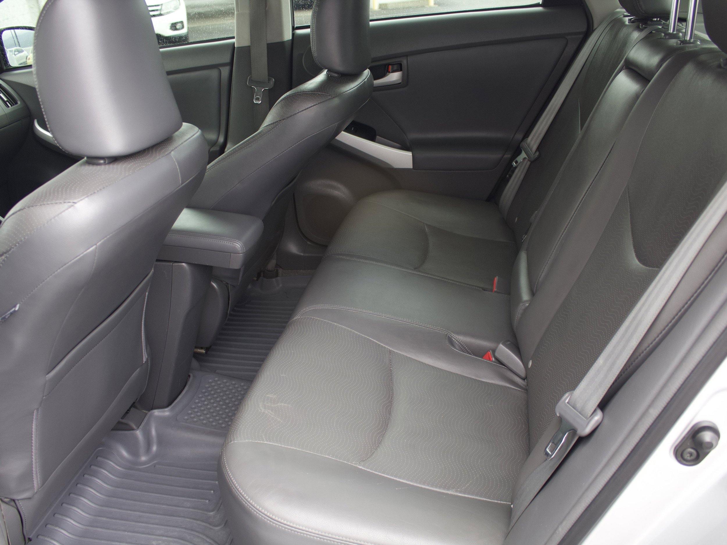 Used 2011 Toyota Prius Four w/ Solar Roof Pkg image 25