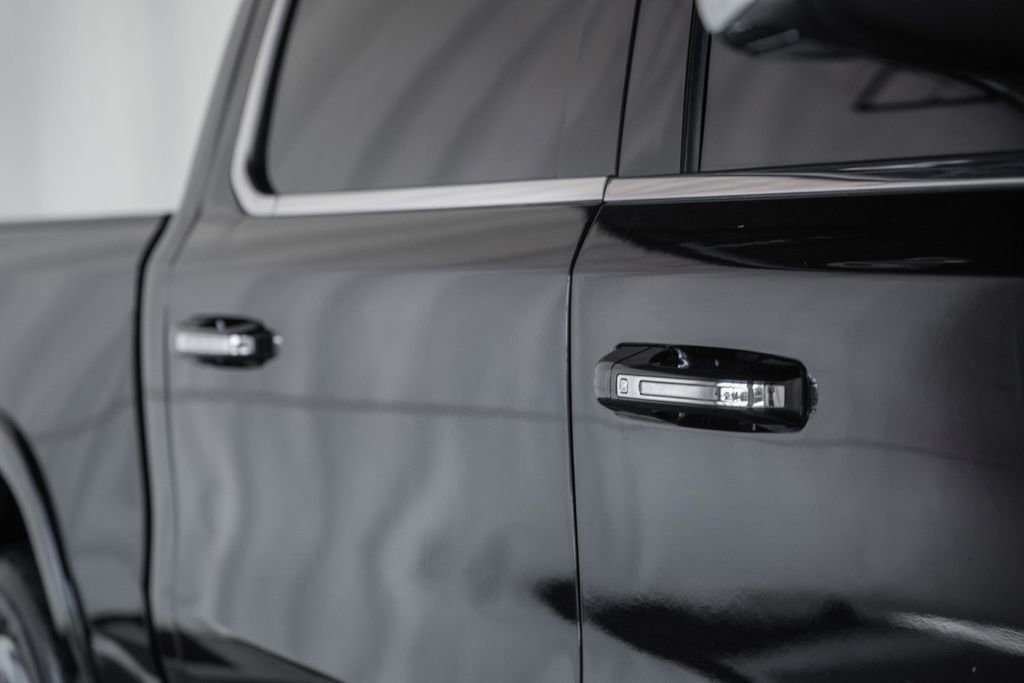 Used 2022 RAM 1500 Laramie AWD/4WD image 22