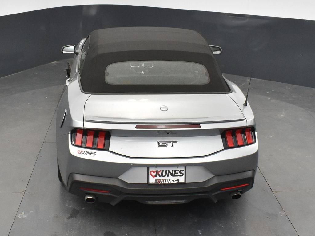 Used 2025 Ford Mustang GT Premium RWD image 22