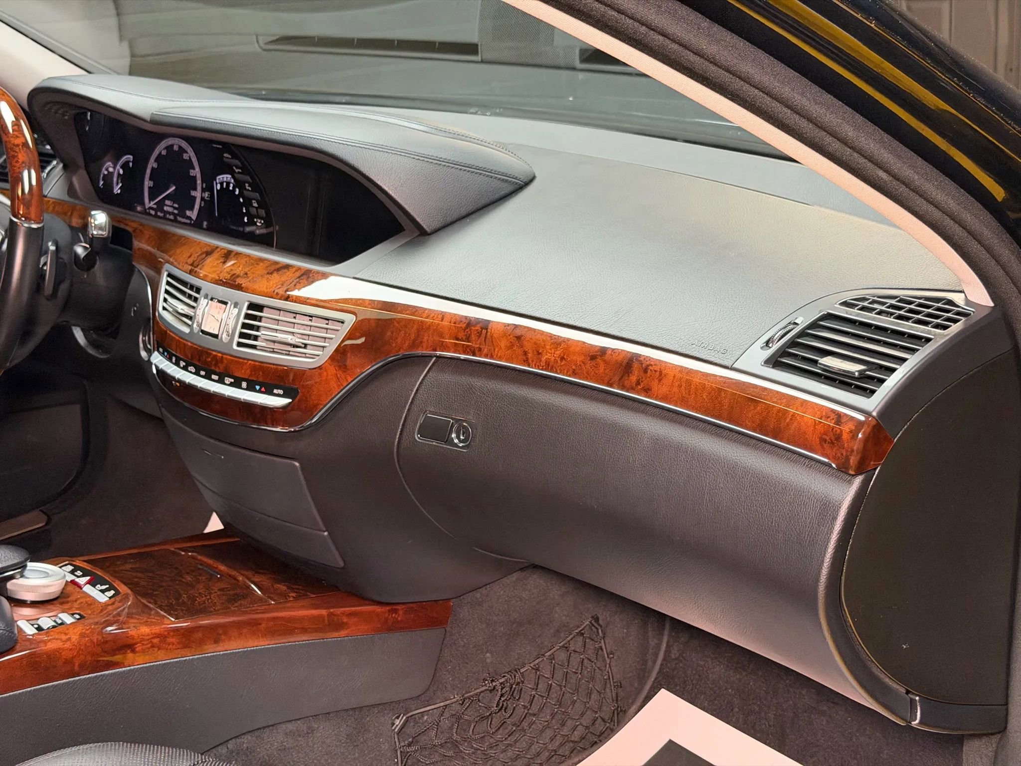 Used 2013 Mercedes-Benz S 550 w/ Sport Pkg Plus One image 51