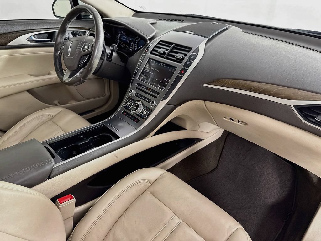 Used 2019 Lincoln MKZ Reserve w/ Reserve Plus Package FWD image 36