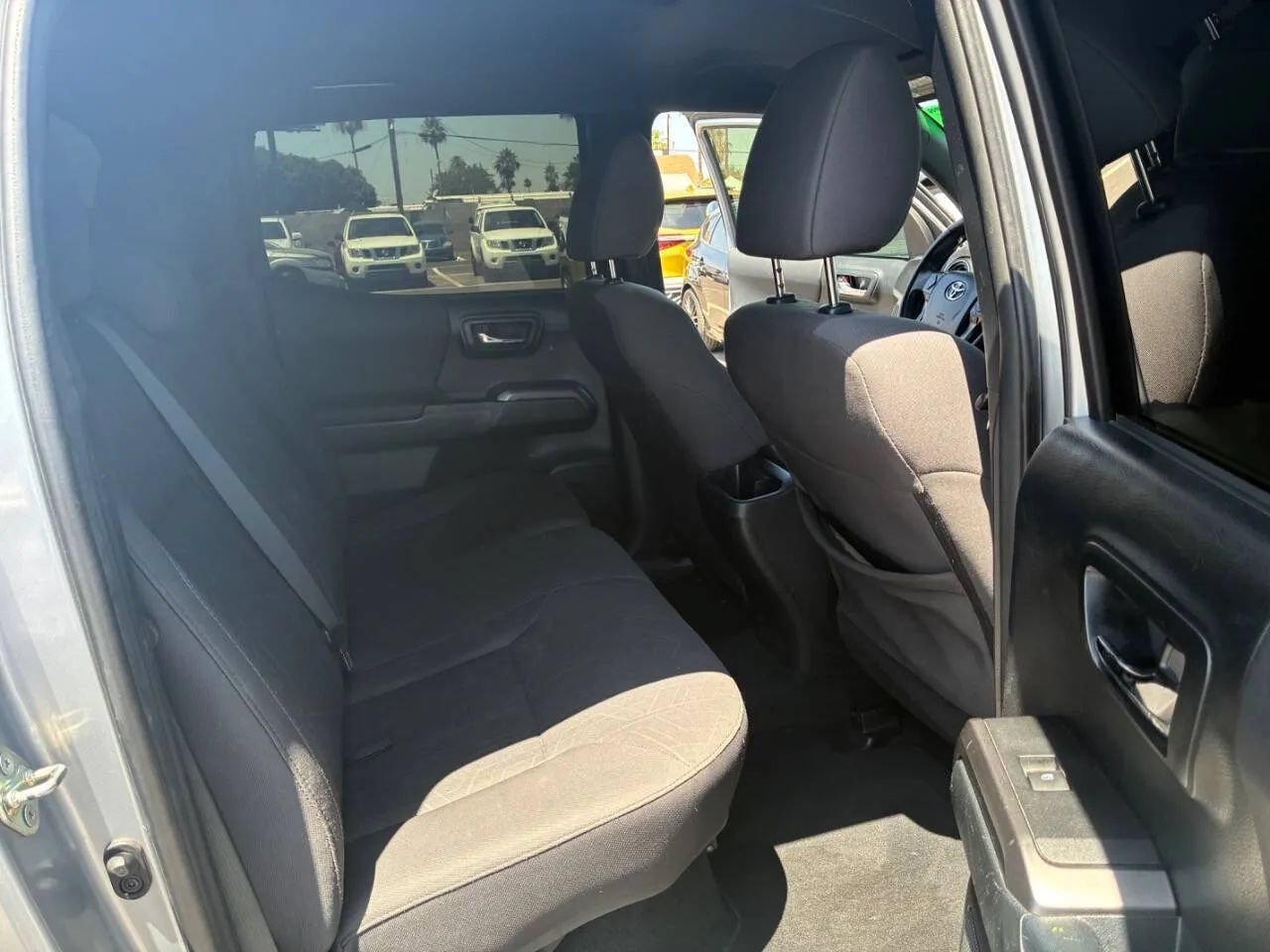 Used 2017 Toyota Tacoma TRD Off-Road w/ Tow Package RWD image 24
