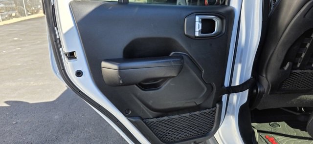 Used 2021 Jeep Gladiator Rubicon image 10