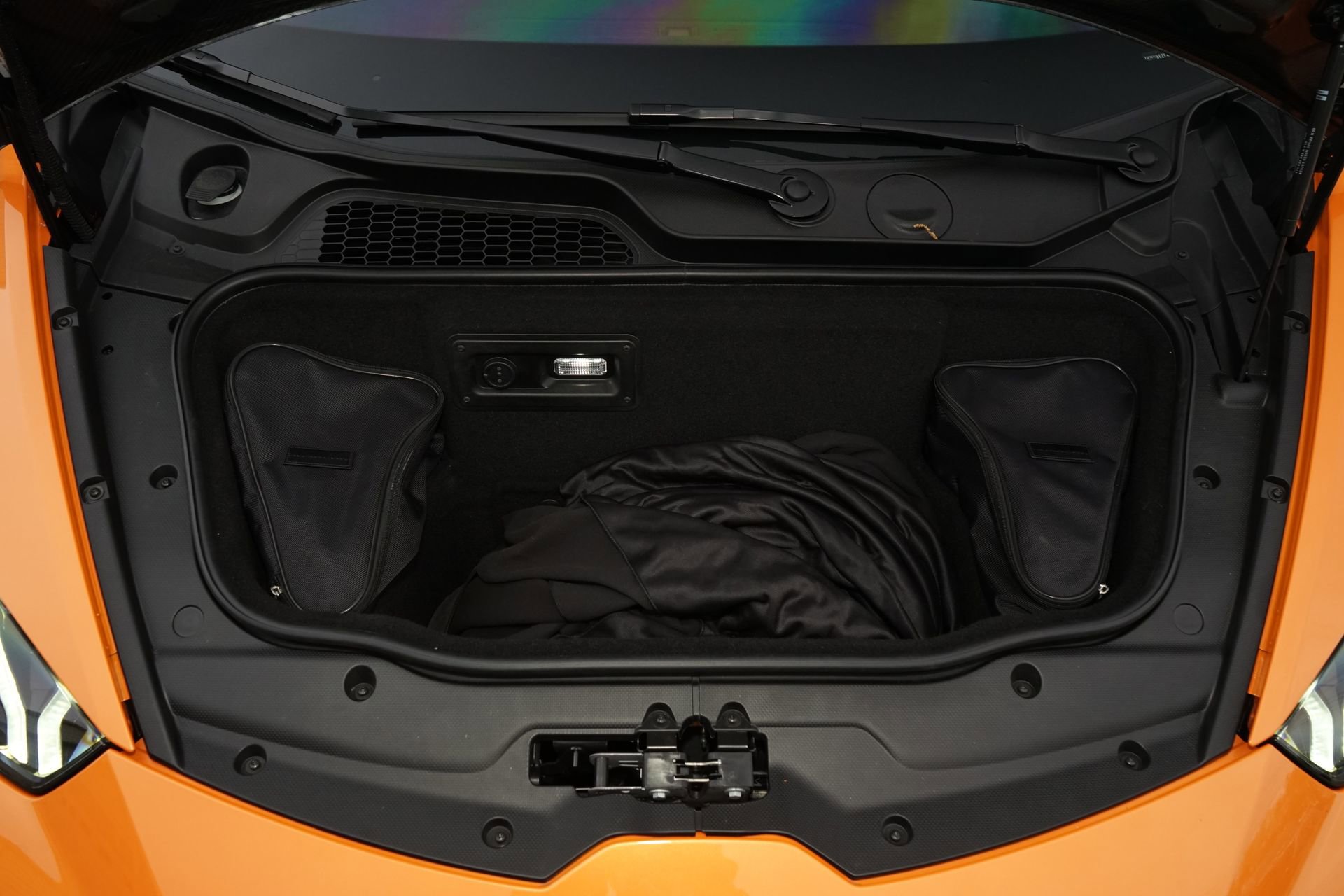 Used 2023 Lamborghini Huracan Tecnica image 25