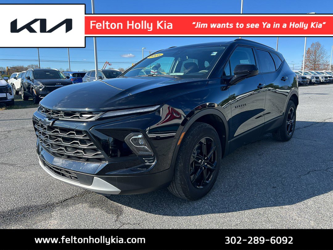 Used 2025 Chevrolet Blazer LT w/ Midnight/Sport Edition image 1