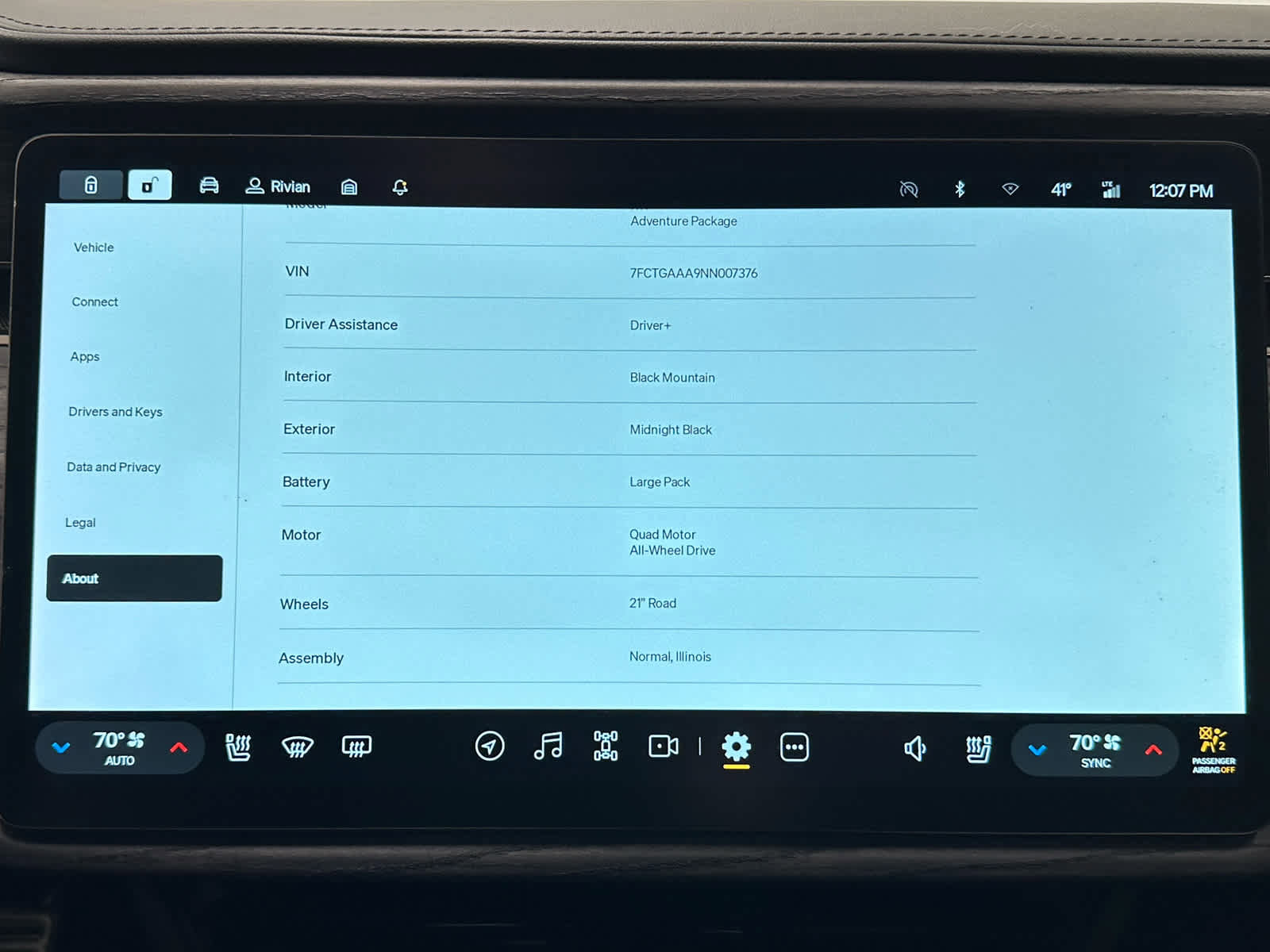 Used 2022 Rivian R1T Adventure image 33