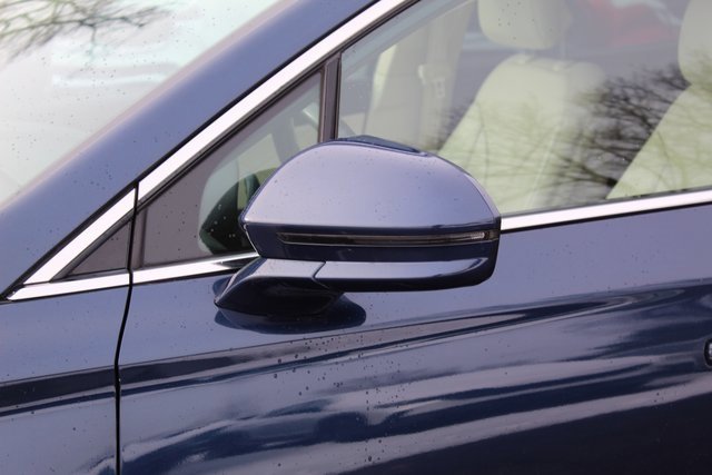 Used 2015 Lincoln MKC AWD w/ Equipment Group 102A Reserve image 13