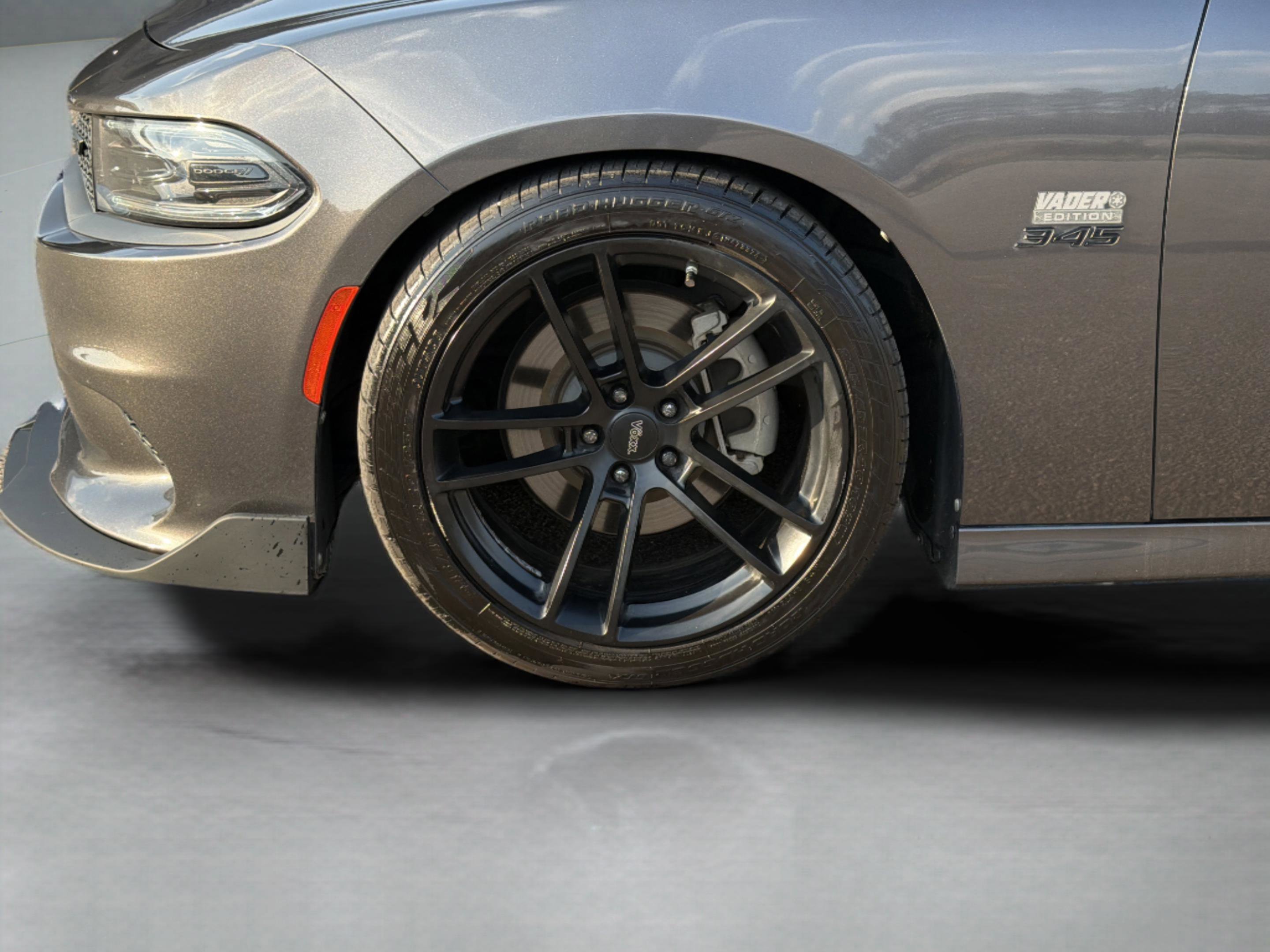 Used 2023 Dodge Charger R/T w/ Blacktop Package image 33