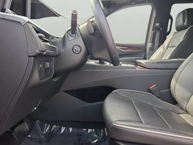 Used 2023 Cadillac Escalade Premium Luxury w/ Performance Package RWD image 24