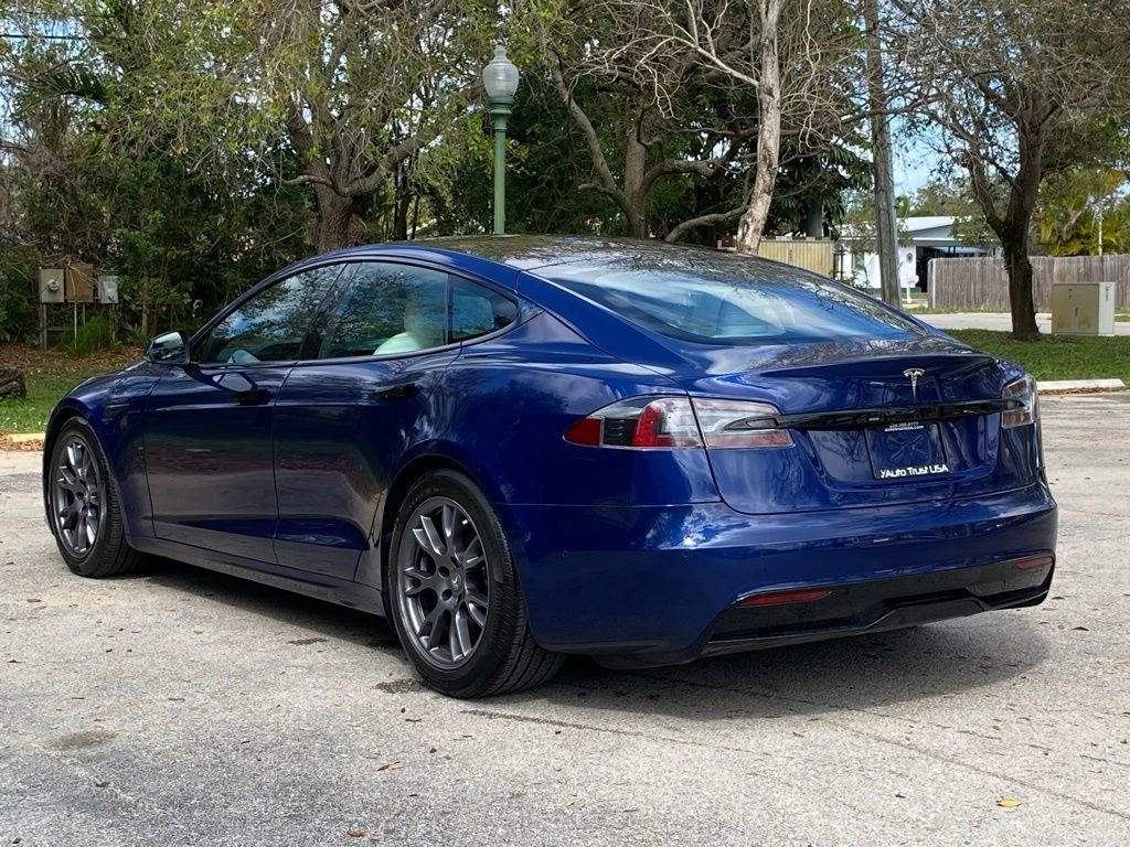Used 2022 Tesla Model S image 6