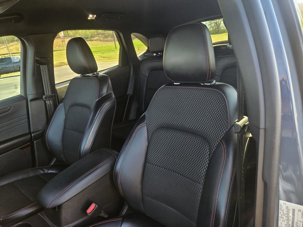 Used 2024 Ford Escape ST-Line w/ Tech Pack #1 image 11