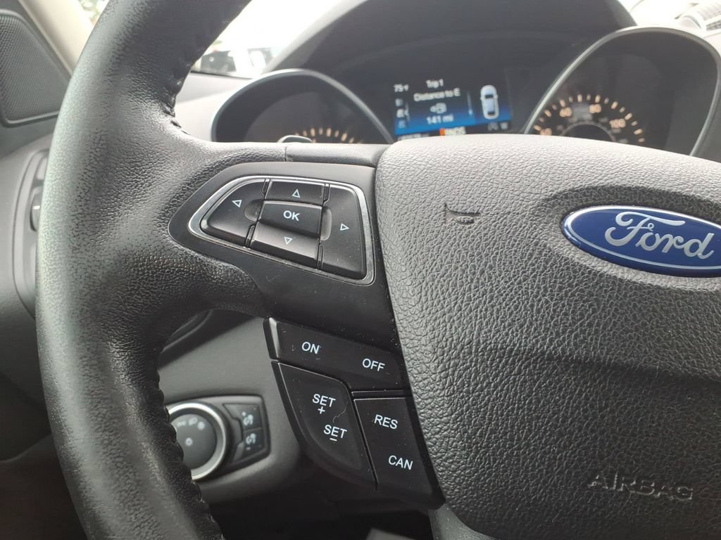 Certified 2017 Ford Escape SE w/ SE Leather Comfort Package FWD image 15