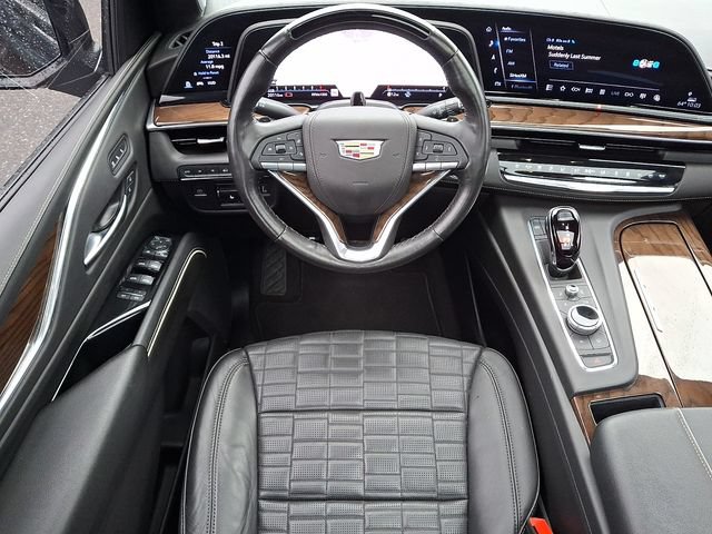 Certified 2023 Cadillac Escalade Sport Platinum AWD/4WD image 11