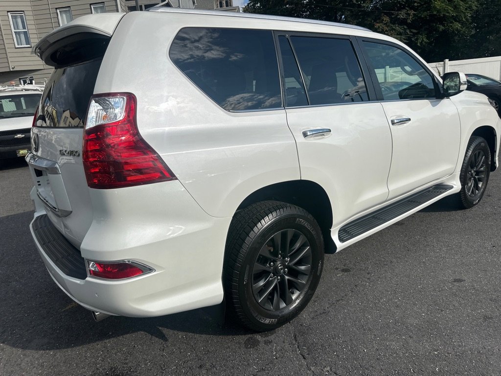 Used 2020 Lexus GX 460 Premium image 5