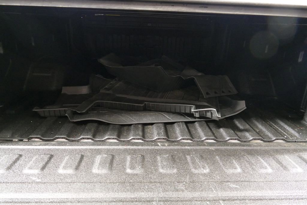 Used 2023 Chevrolet Silverado 2500 Custom w/ Custom Convenience Package image 21