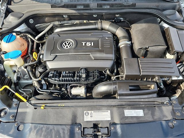 Used 2015 Volkswagen Jetta SE image 15