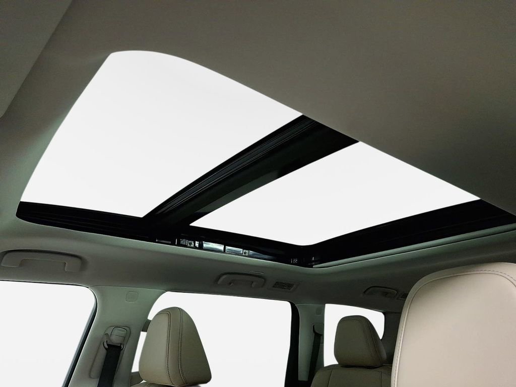 New 2026 INFINITI QX80 Pure w/ Cargo Package image 11