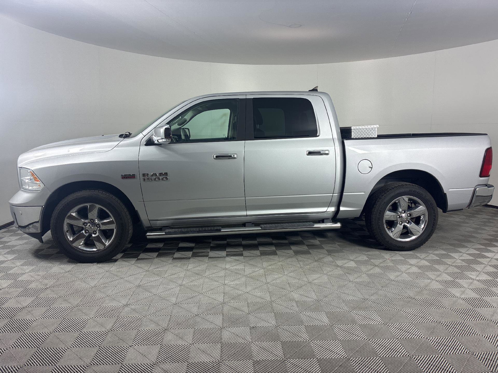 Used 2016 RAM 1500 Big Horn image 2