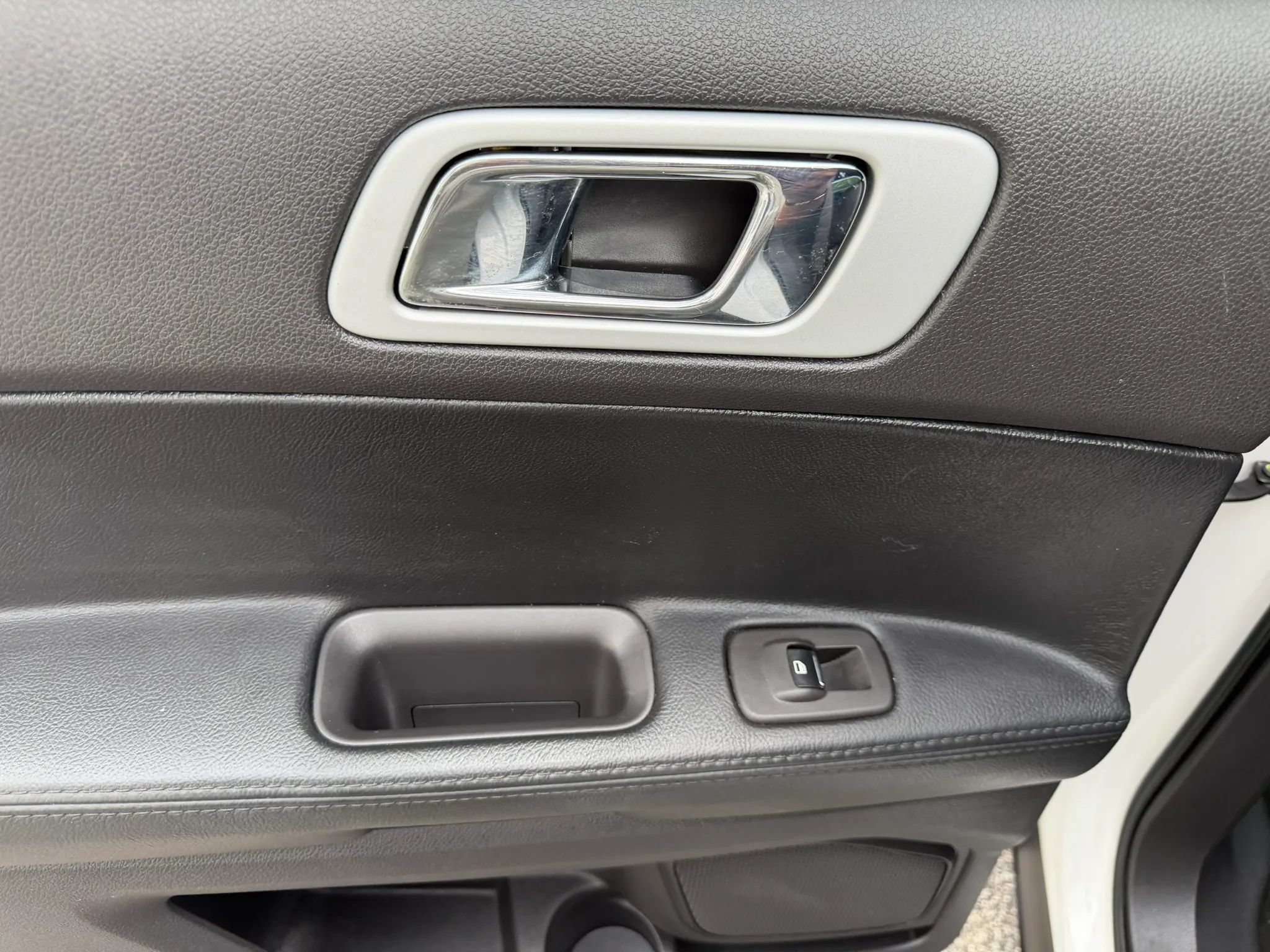 Used 2013 Ford Explorer Sport AWD/4WD image 19
