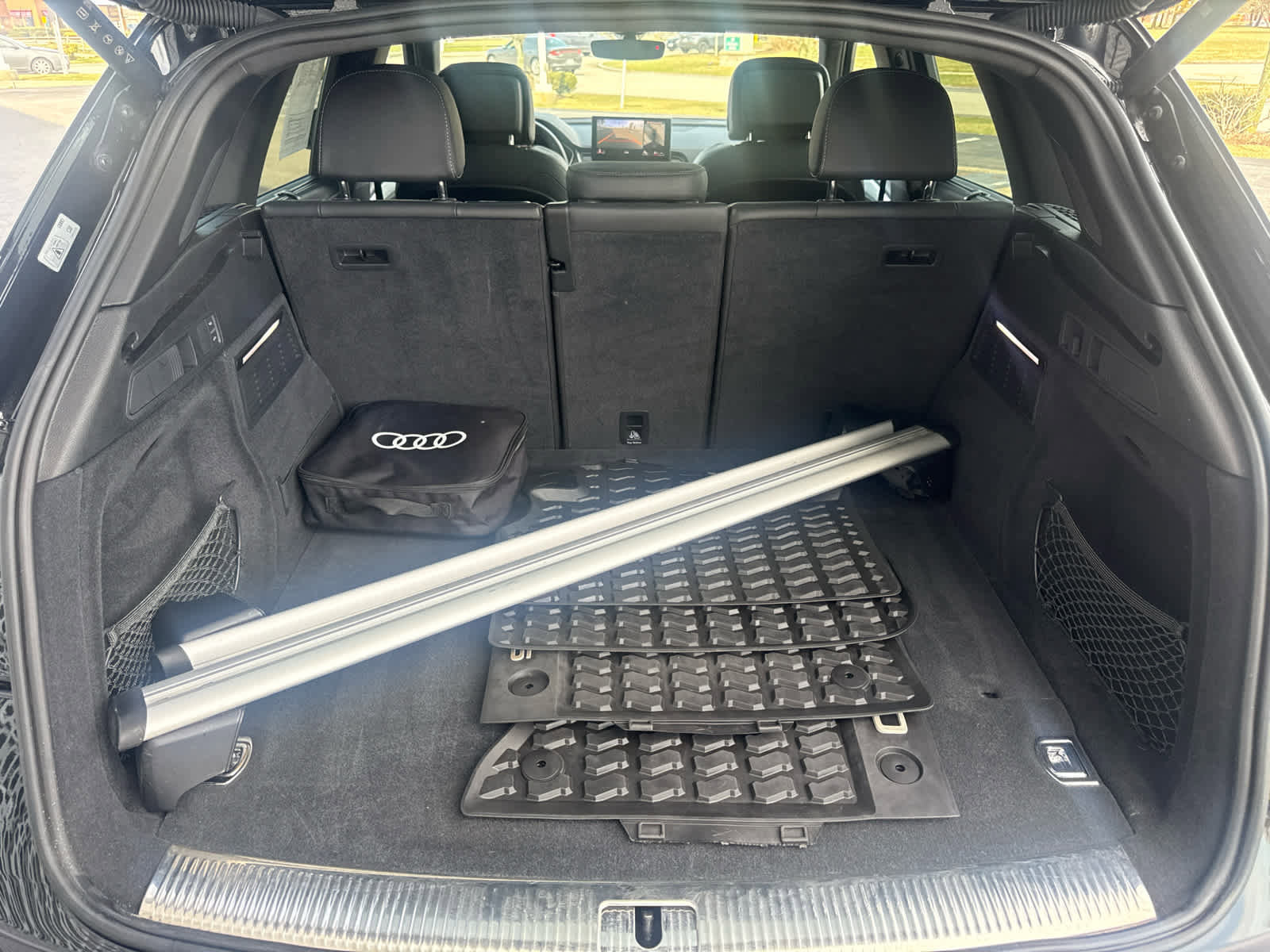 Certified 2024 Audi Q5 e Prestige w/ Prestige Package image 22