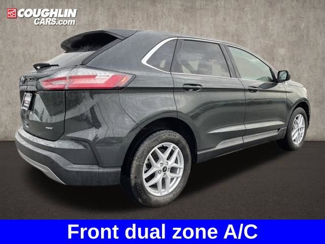 Used 2024 Ford Edge SEL w/ Convenience Package image 5