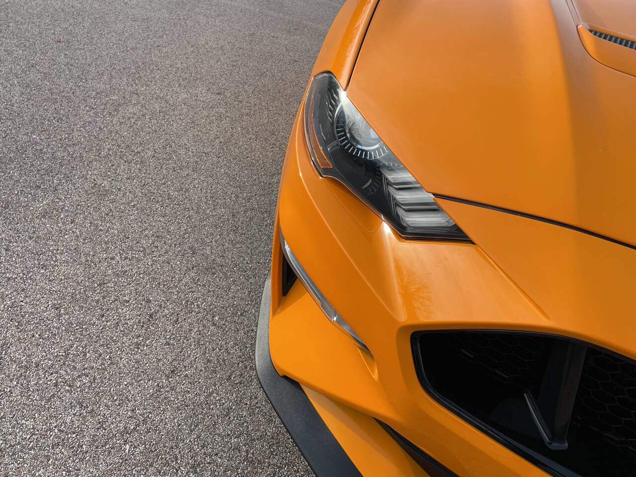 Used 2018 Ford Mustang GT Premium w/ GT Performance Package image 42