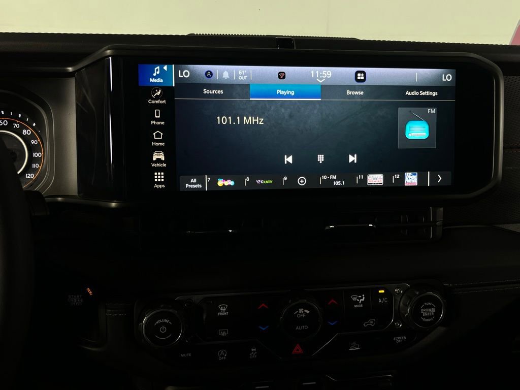 Used 2025 Jeep Wrangler Unlimited Rubicon image 20