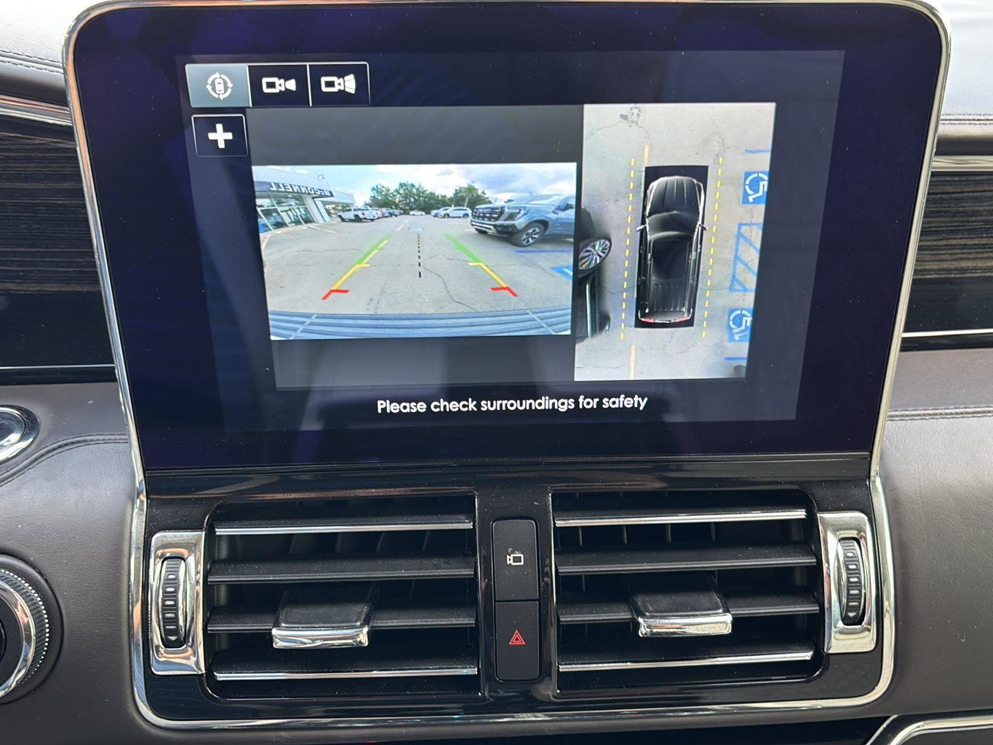 Used 2019 Lincoln Navigator L Black Label w/ Cargo Package image 39