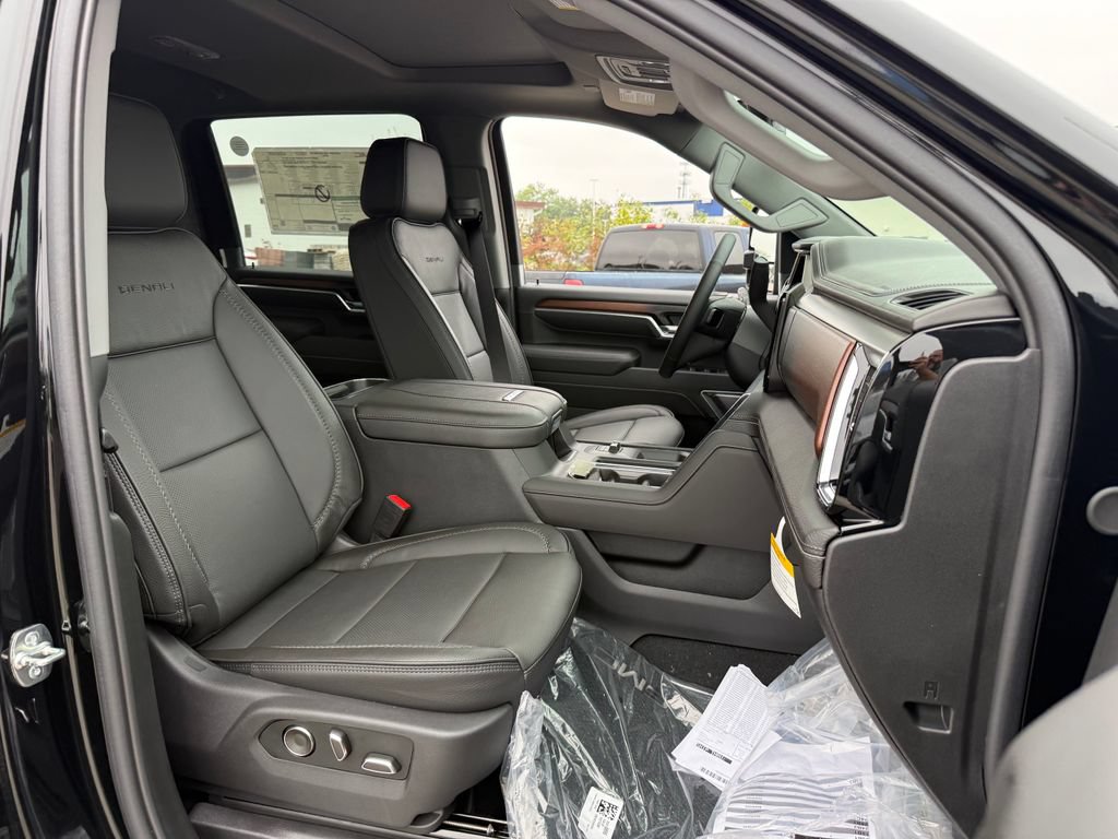 New 2026 GMC Sierra 2500 Denali w/ Denali Reserve Package AWD/4WD image 29
